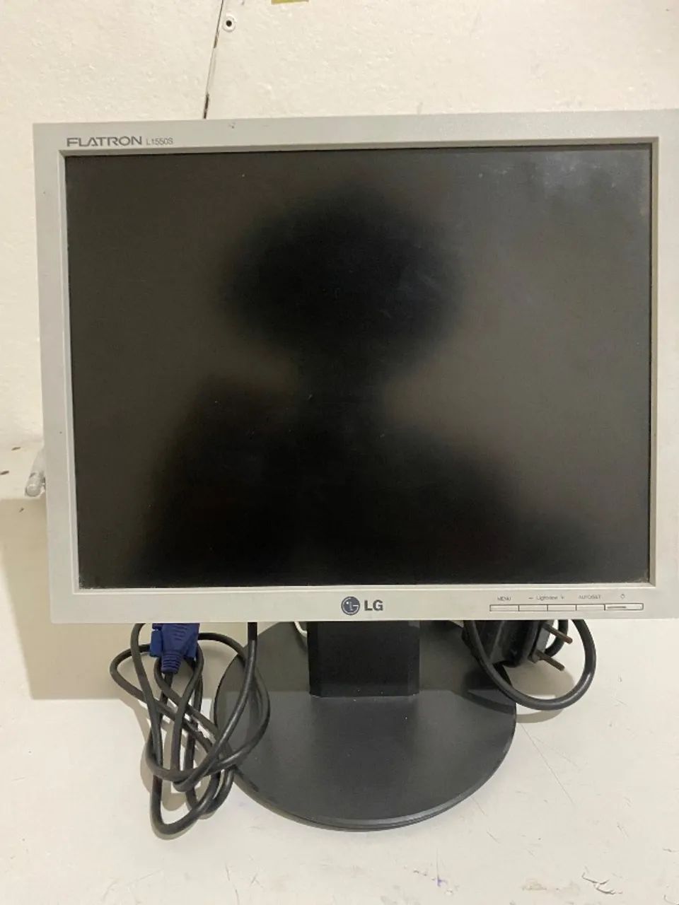 monitor Flatron l1550s