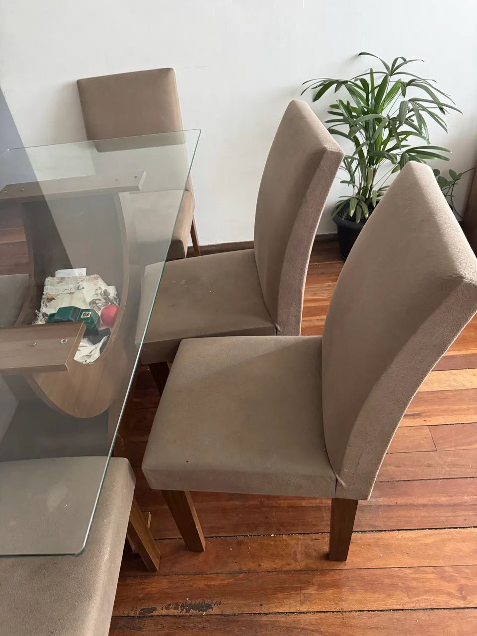 Mesa de 6 cadeiras