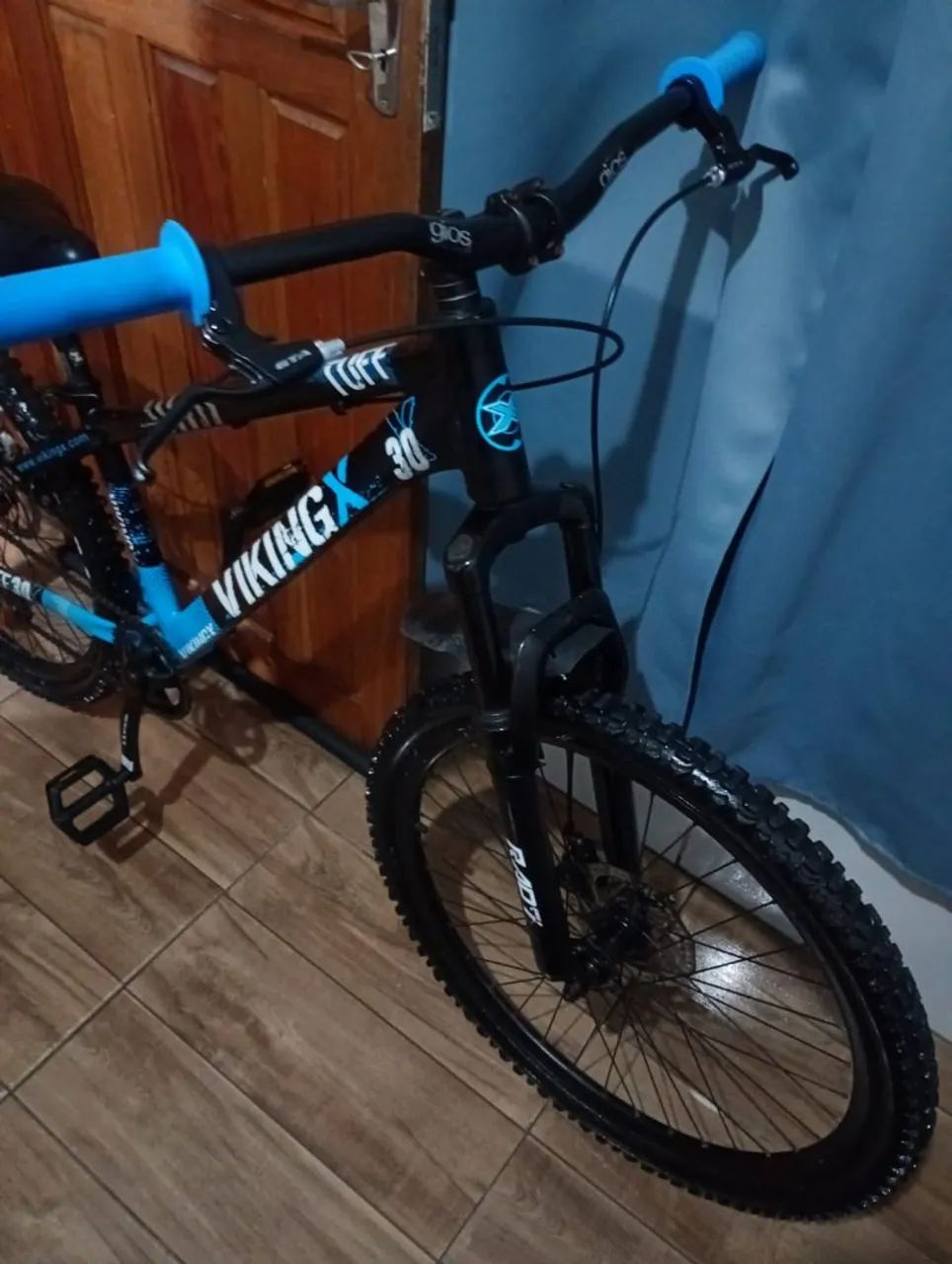 Bicicleta aro 26 viking seminova  - Foto 3