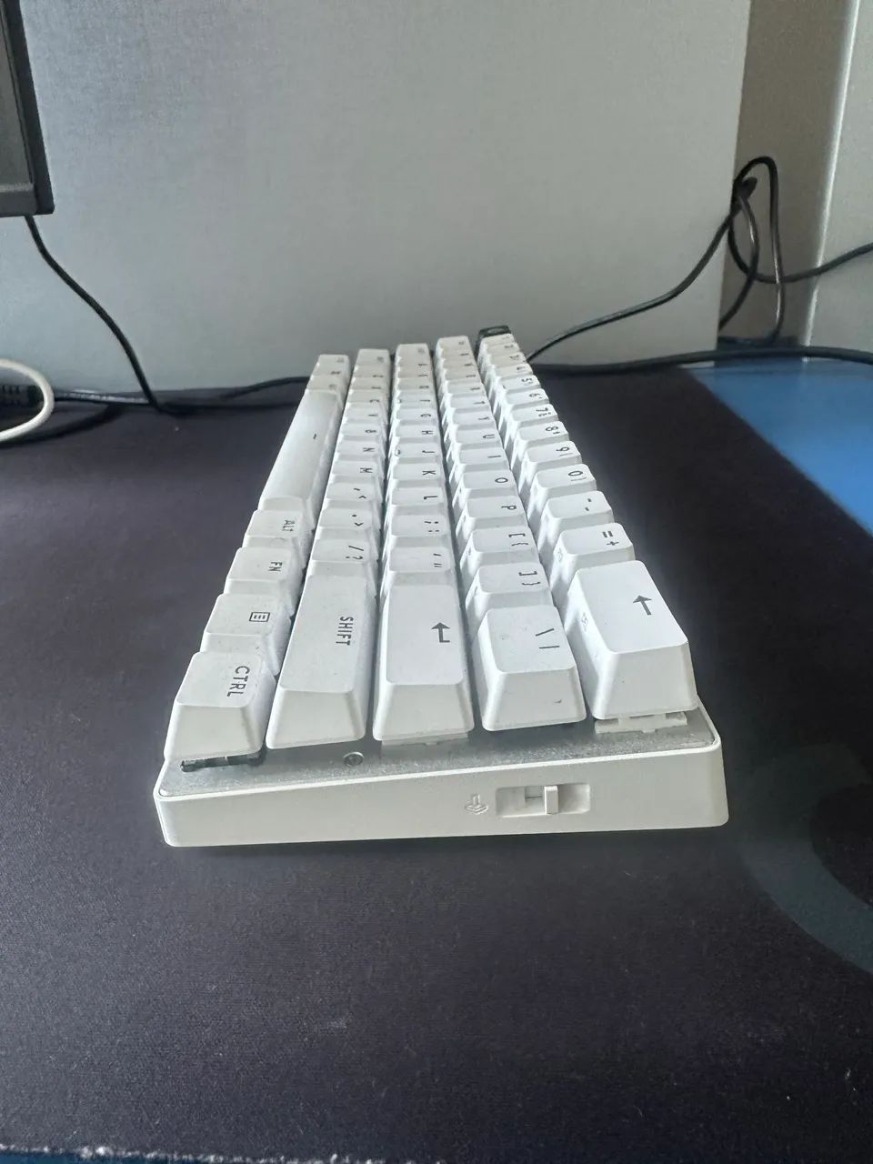Logitech g pro X 60 lightspeed, novo - Foto 2