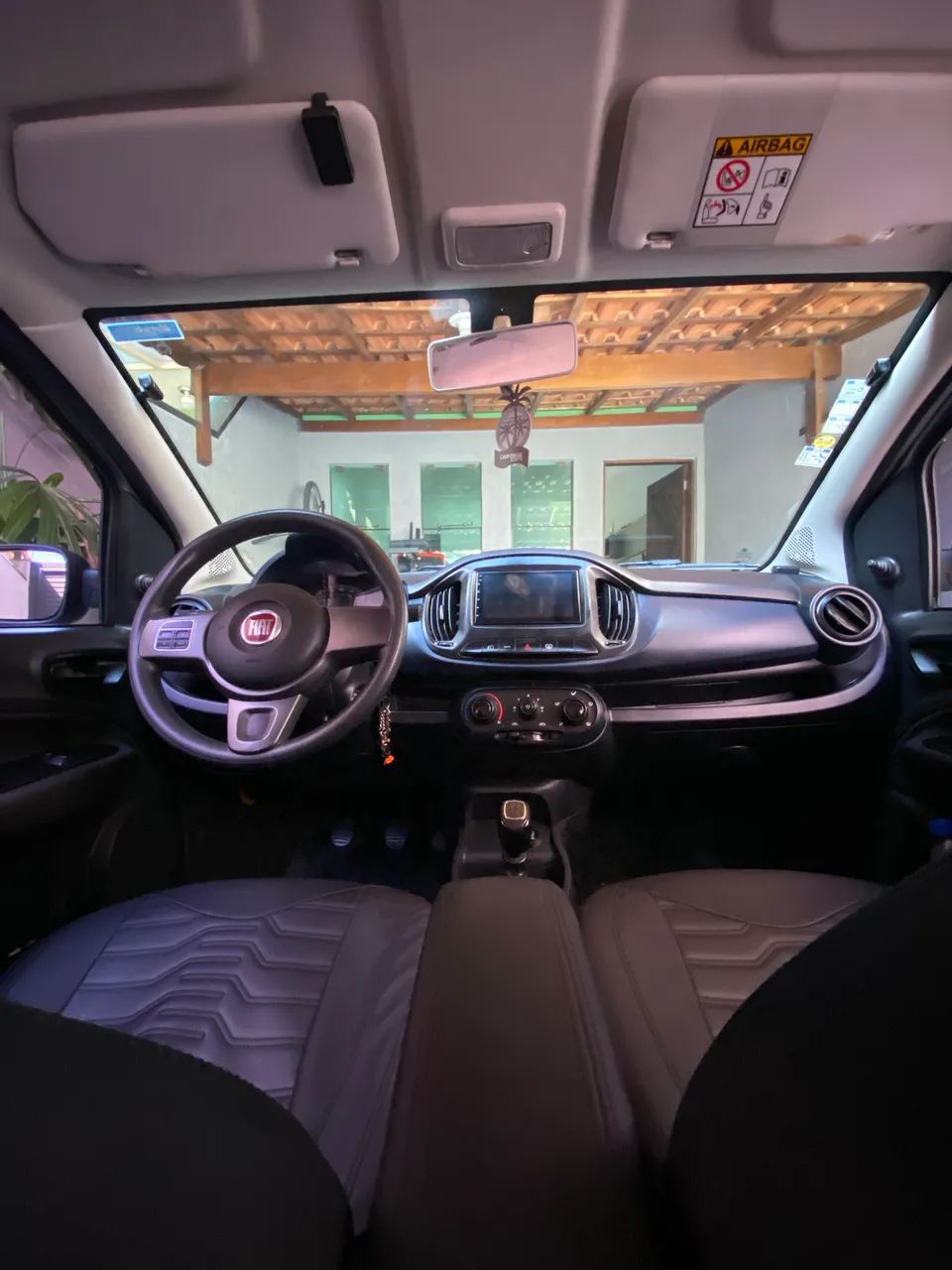 Fiat Uno Attractive 1.0 Flex 6V 5P 2017 - Foto 2