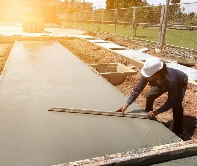 Construção de Calçadas e Piso em Concreto Armado - Engenheiro civil