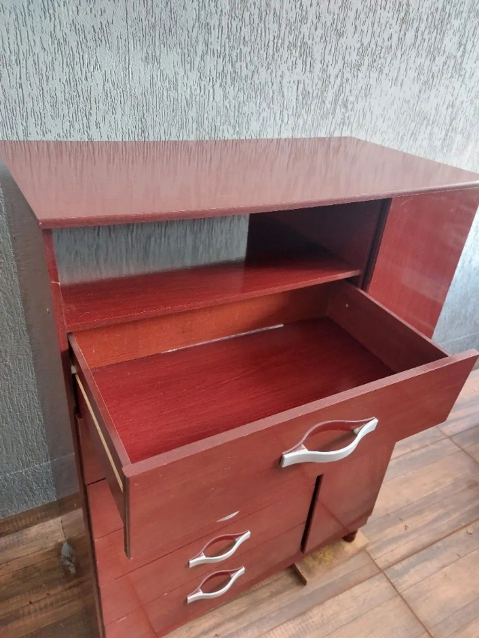 Comoda com 6 gavetas e 1 porta - Foto 3