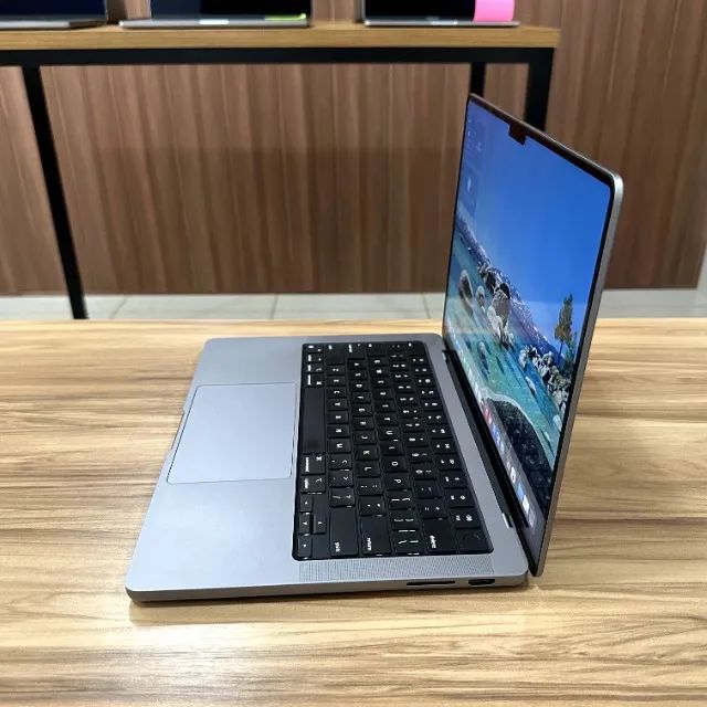 MACBOOK PRO CHIP M3, 8 GB RAM, 512 SSD, TOUCH ID, 14 POLEGADAS - Foto 3
