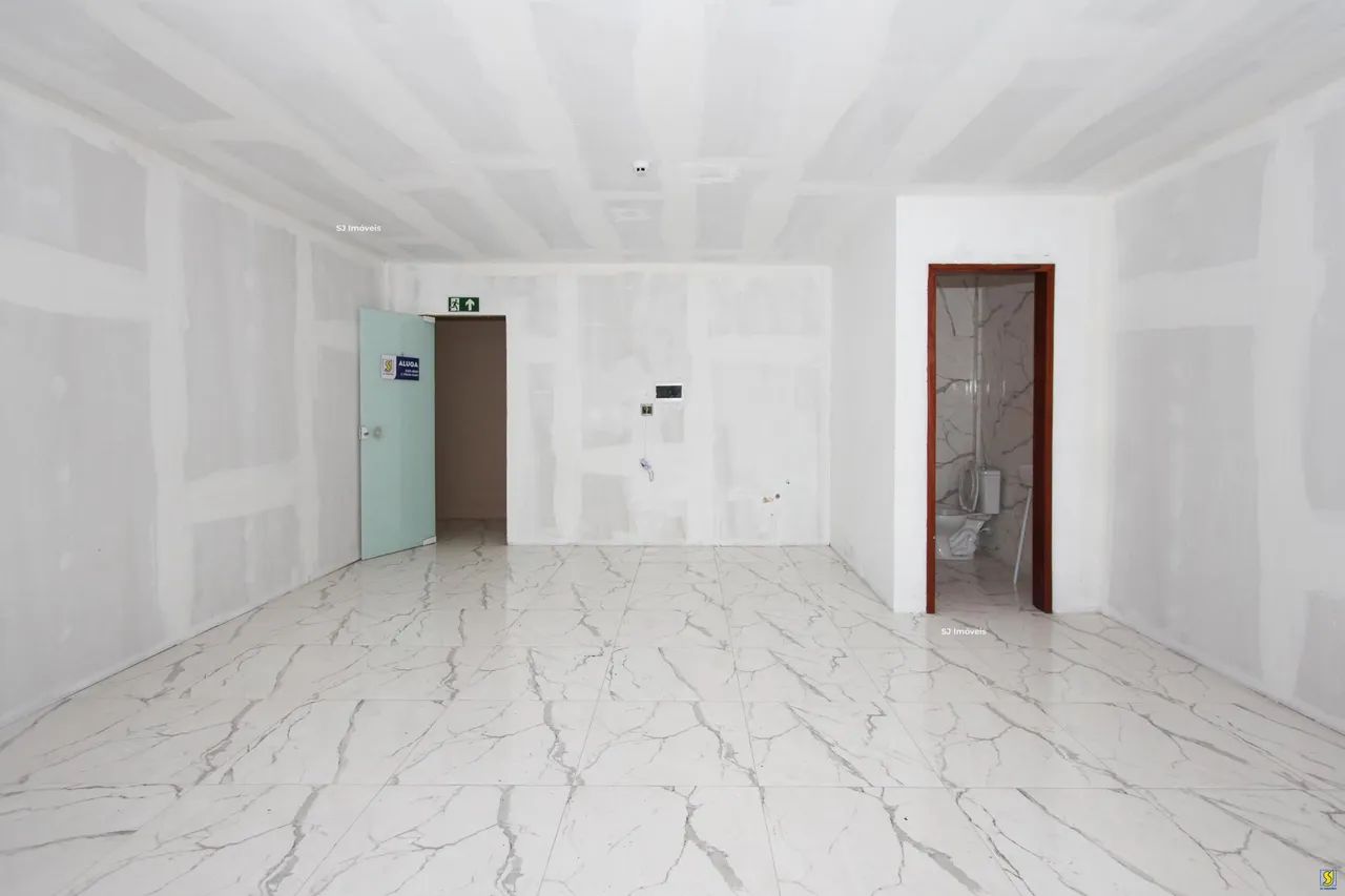 Sala comercial com banheiro privativo no Mondubim - Foto 3