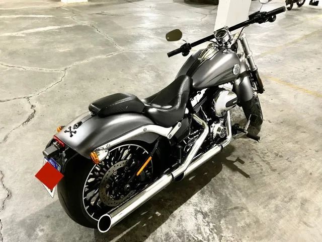 Vendo Harley-Davidson Breakout 2017 Impecável  - Foto 2