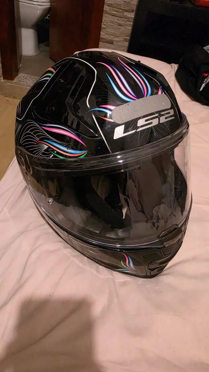 Capacete LS2 vector 2 Tropical preto com óculos de sol - Foto 3