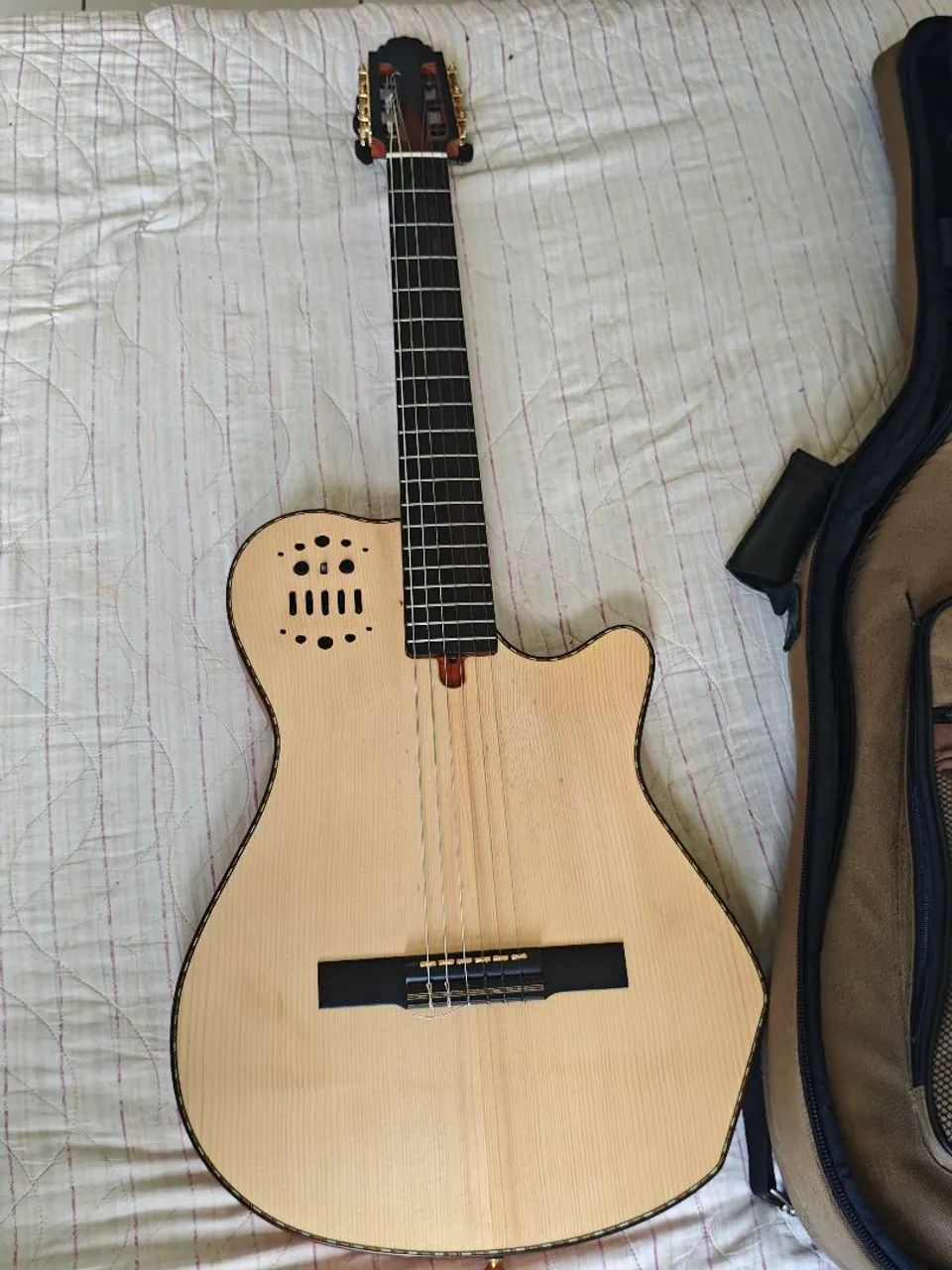 Violão Anderson luthier modelo godin GC - Foto 4