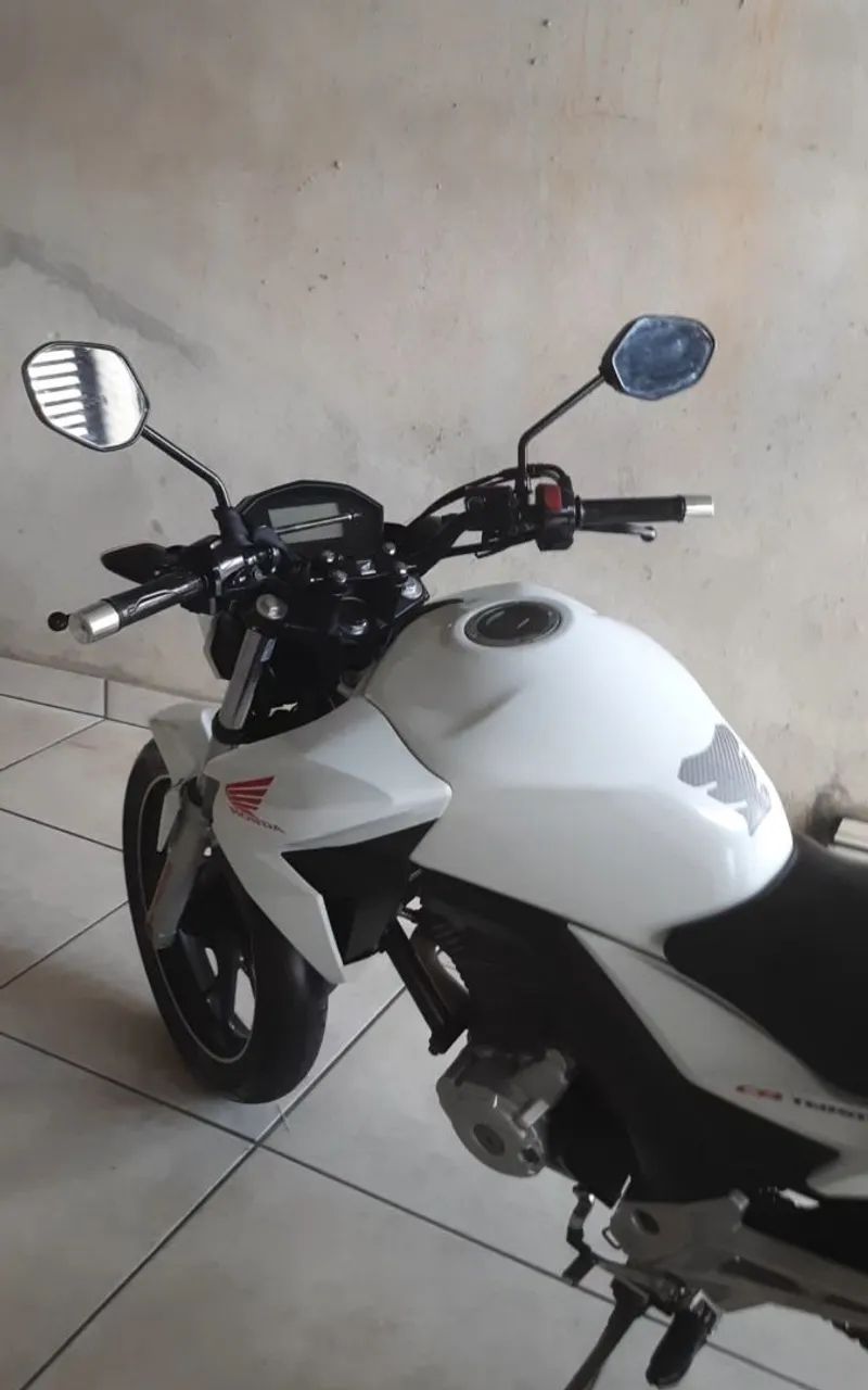 CB Twister 250cc - Foto 4