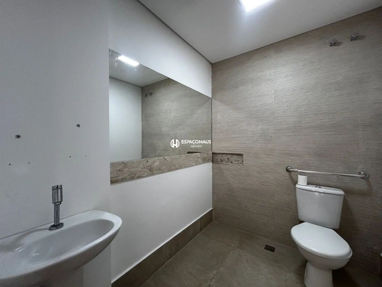 Prédio Comercial para venda e Locação, Com 20 salas , Vila Vitoria em Indaiatuba/ SP - Foto 5