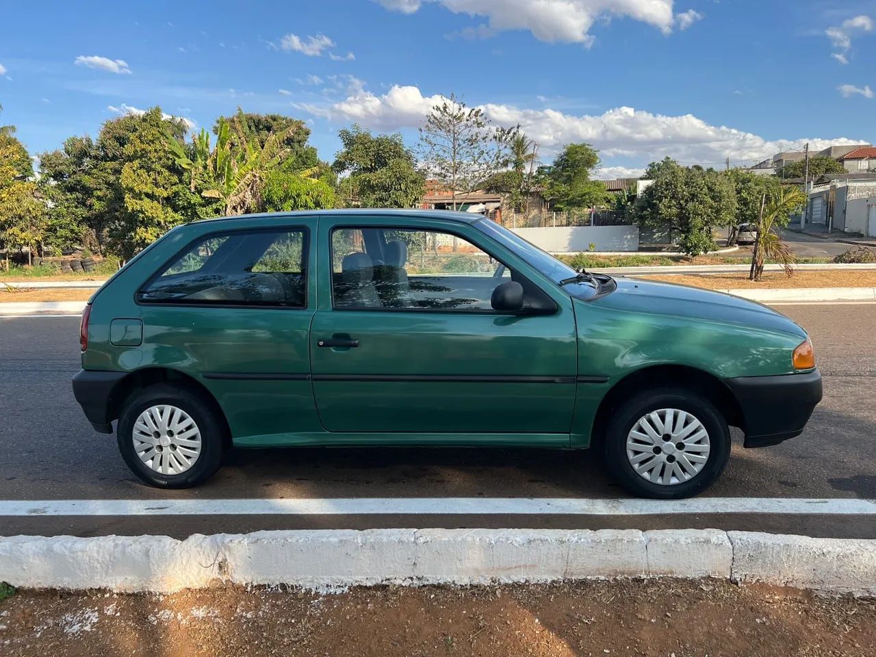 Volkswagen Gol Geração II 1000 1.0 8V 53cv Gasolina Mec. 2P 1998