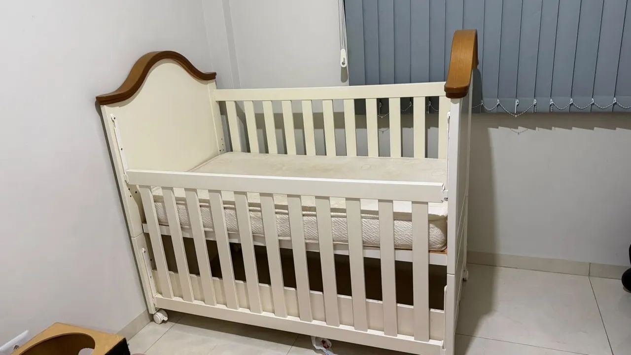 Berço Estilo Americano Vira Cama - Foto 2