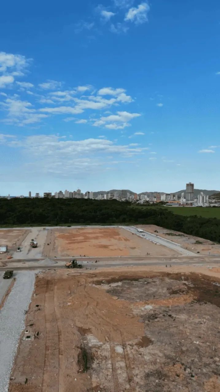 Terreno Exclusivo no Vivapark: Espaço, Localização e Valorização Garantida!