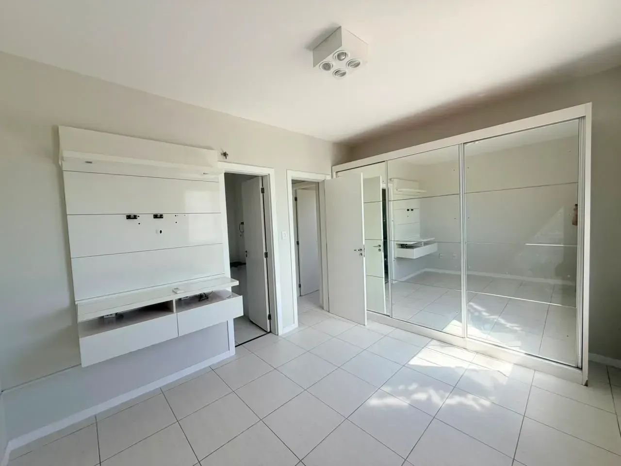 .Apartamento Nascente de 3 Quartos com Armários no Edifício Júpiter l Augusto Montenegro - Foto 2