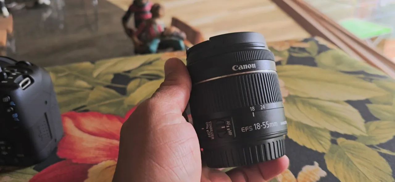 Câmera Canon T8i com kit de lentes. - Foto 3