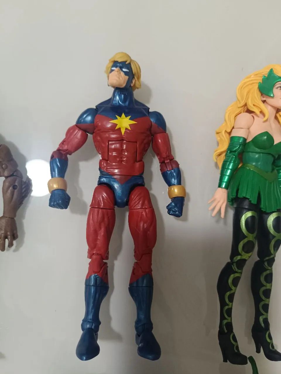 Capitão Marvel legends