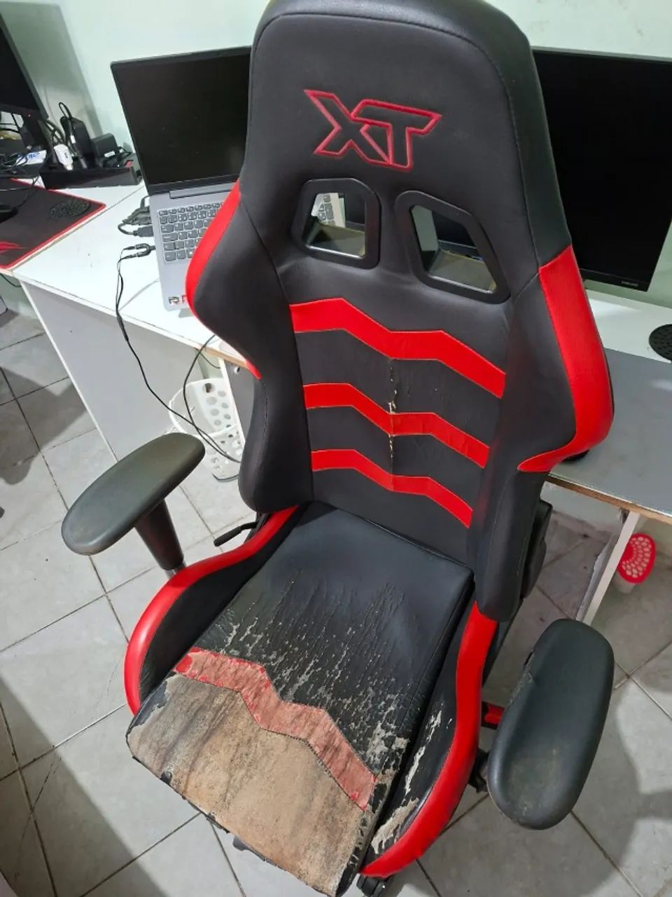 Cadeira gamer usada - Foto 2