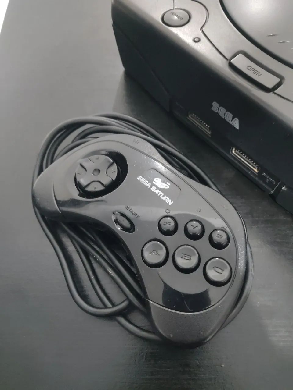 Sega saturn com controle e cabos - Foto 2