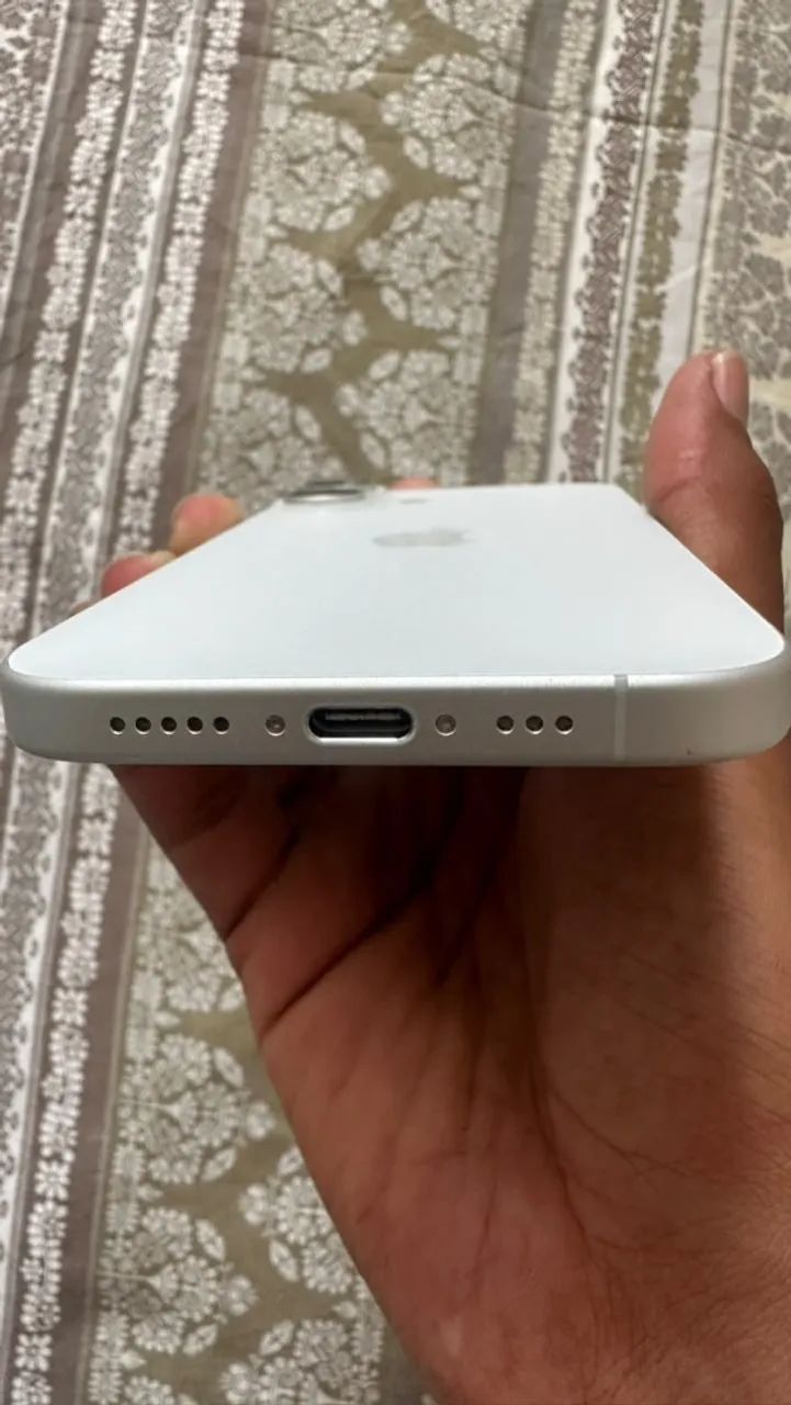 iPhone 16  - Foto 3