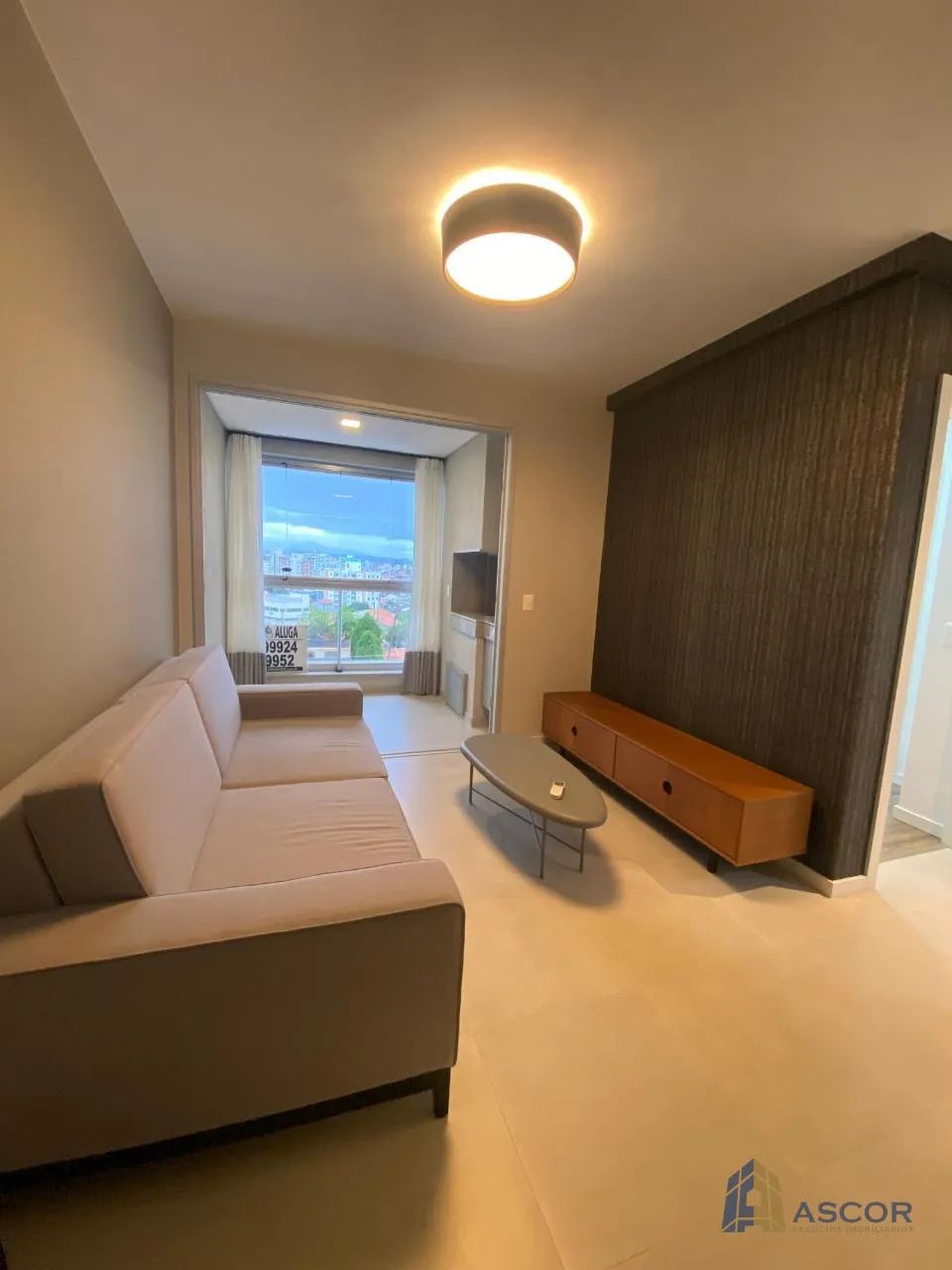 Apartamento com 2 dormitórios mobiliado e decorado - 70m² de área privativa