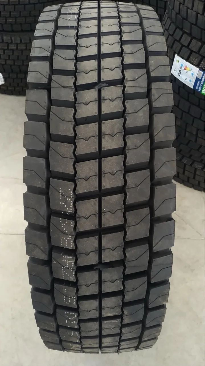 PNEUS AMULET BORRACHUDO 275/80R22.5