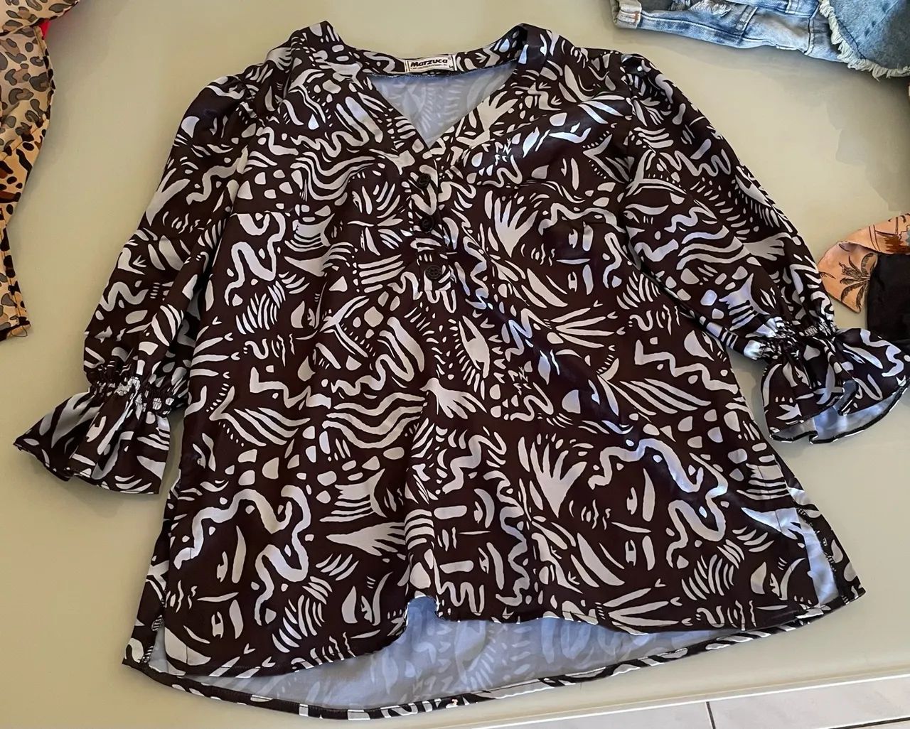 Roupas pouco usadas  - Foto 5