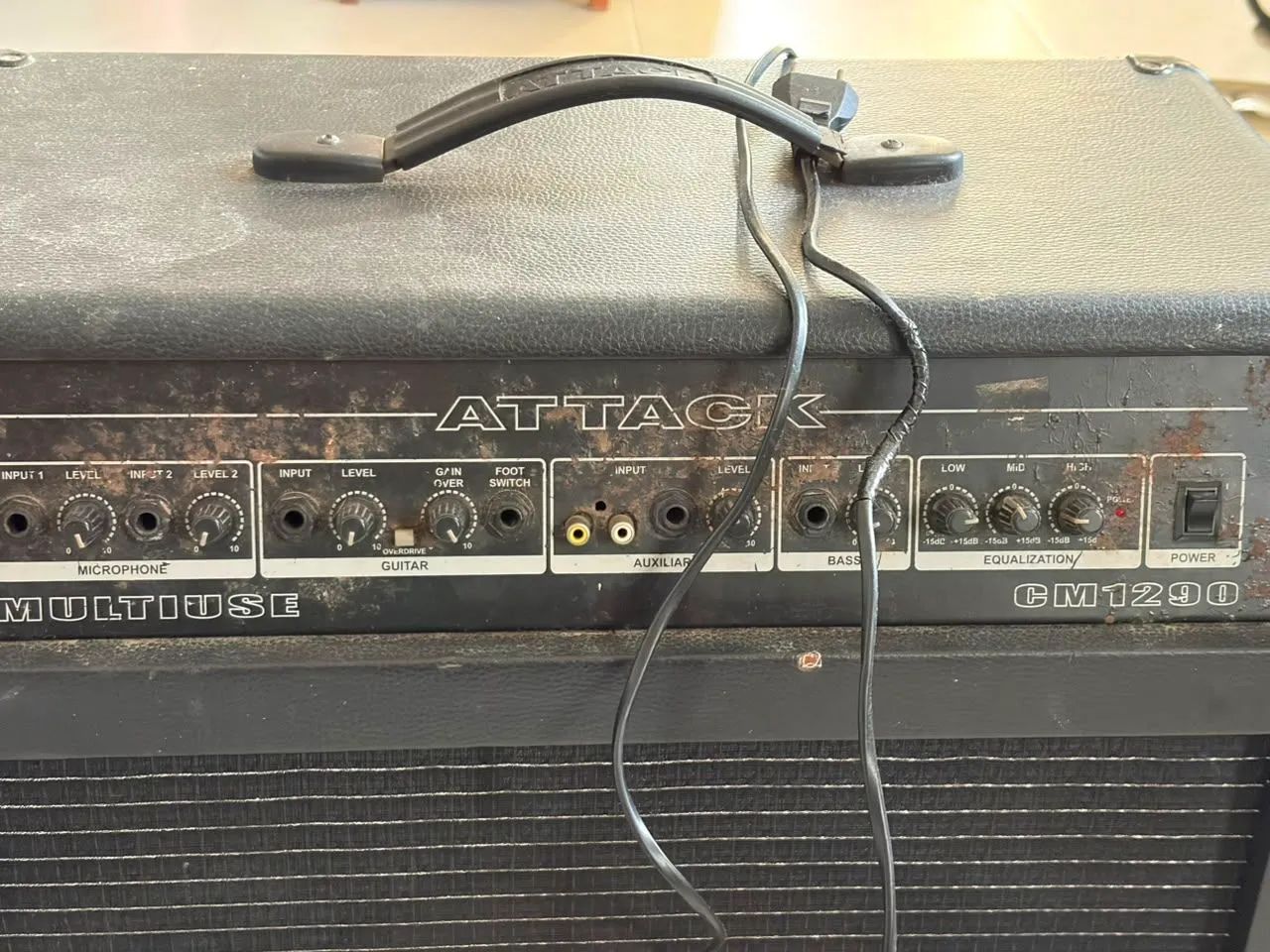 Vendo caixa multiuso - Foto 2