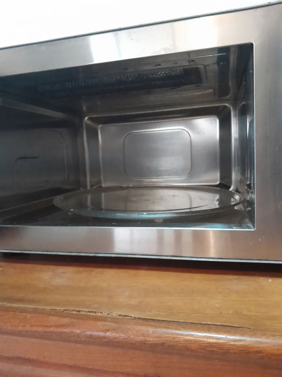 Micro-ondas Brastemp Sensor Crispy 38L Inox (110V) - Com Defeito - Foto 3