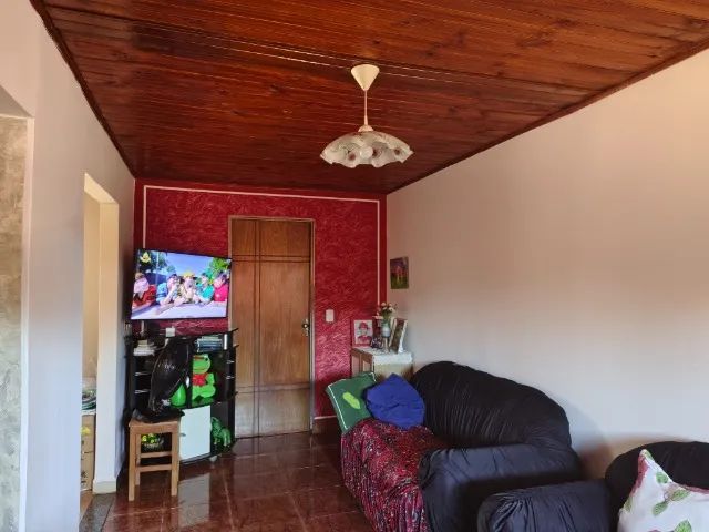 Casa espaçosa com edícula - Foto 5
