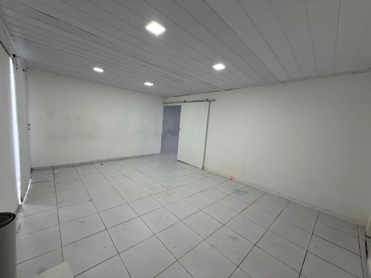 Excelente casa com galpão no centro. - Foto 5