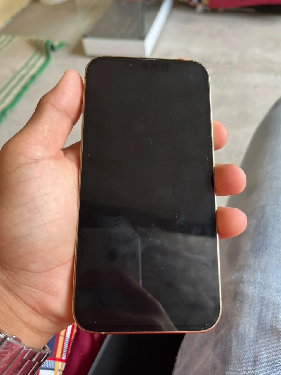 Troco iPhone 13 Pro pelo 13 normal com volta do interessado  - Foto 5