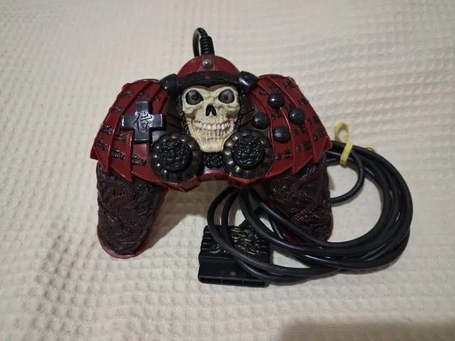 controle playstation 2 monstro tema samurai