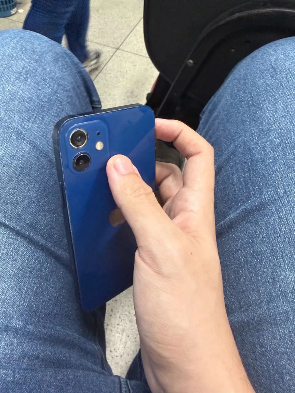 iPhone 12 Azul 64gb - Foto 4