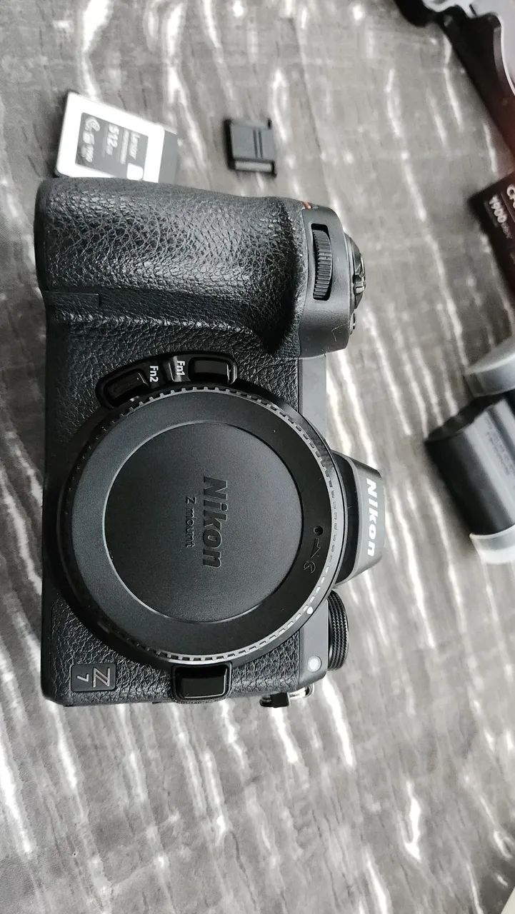 NIKON Z7 - COMPLETA