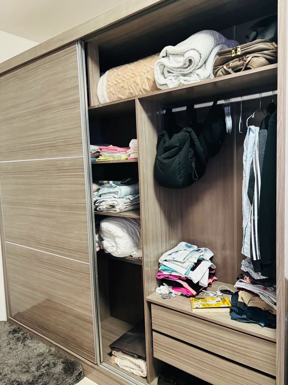 Guarda roupa em bom estado - Foto 3