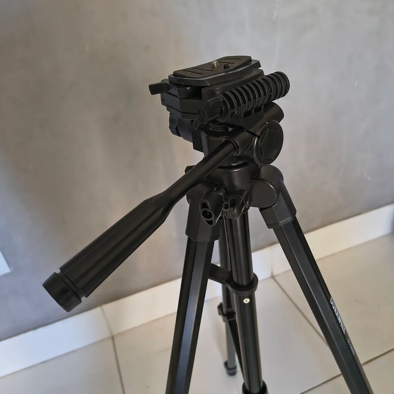 Tipé para câmeras e célular - Foto 5