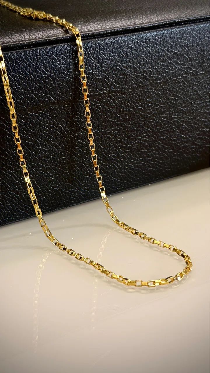 Corrente banhada a ouro 