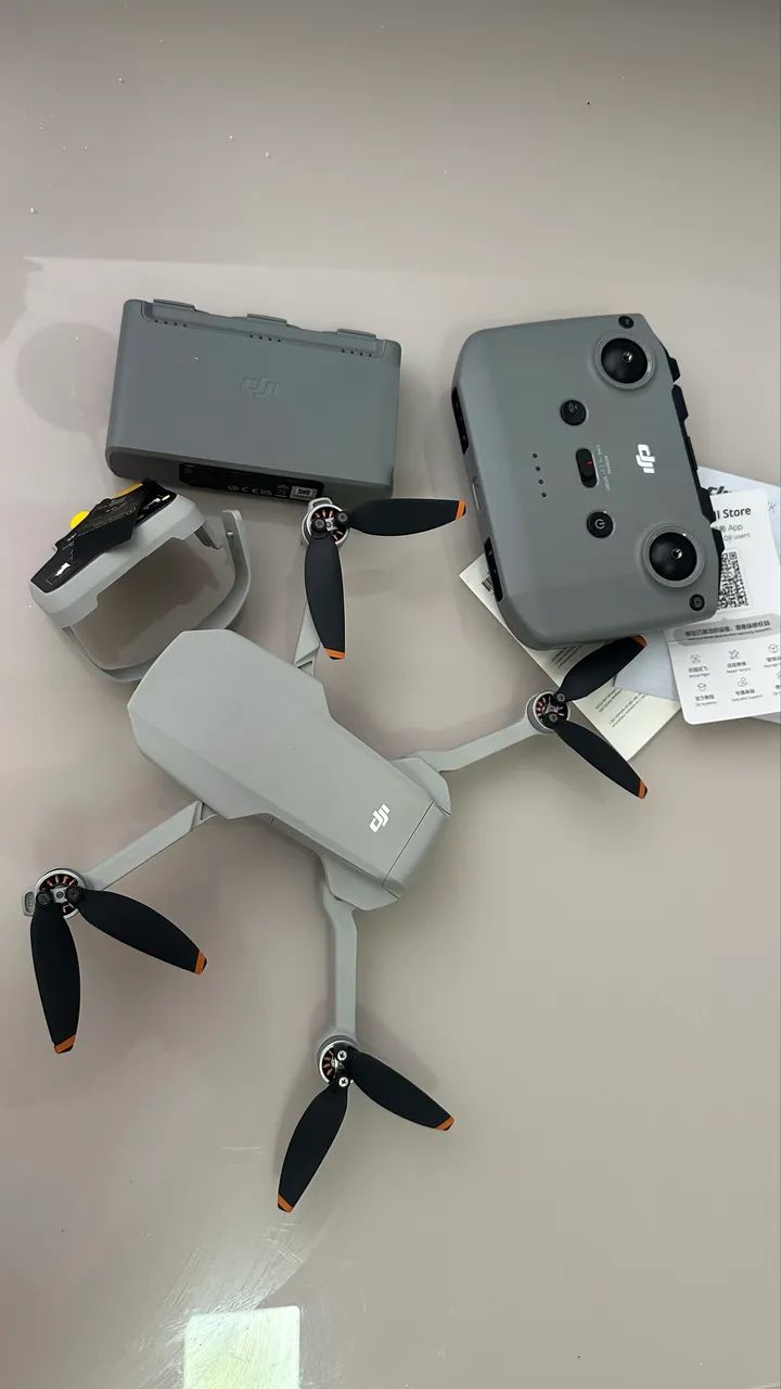DJI Mini 4K Fly More Combo - 3 Baterias  - Foto 5