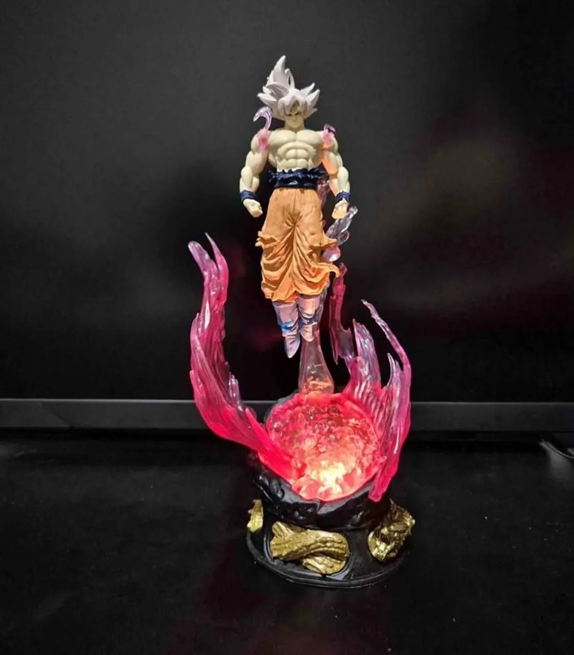 ACTION FIGURE GOKU 25 CENTIMETROS - Foto 3