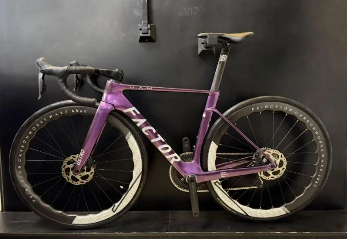 Bicicleta Factor Ostro Vam SCARAB LTD EDITION