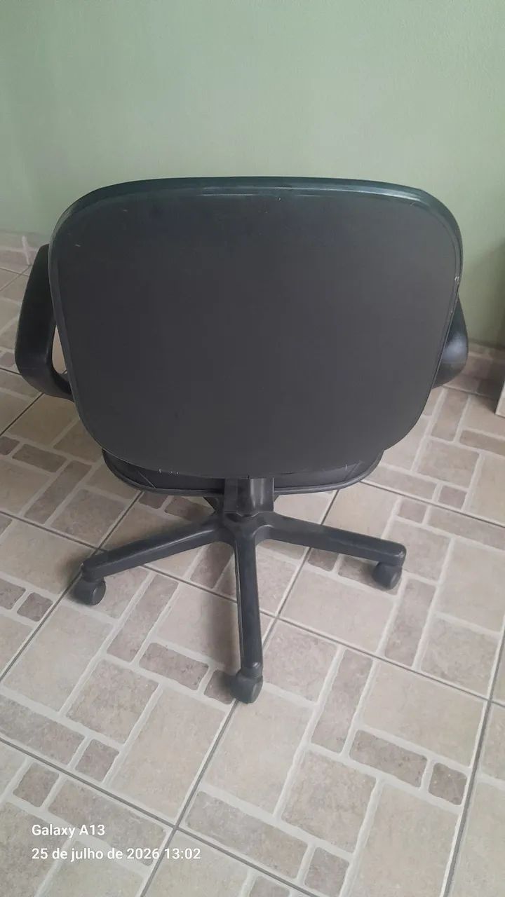 CADEIRA EXECUTIVA " TROCO ". - Foto 4