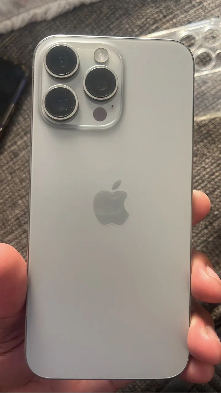 iPhone 15 pro Max  - Foto 2
