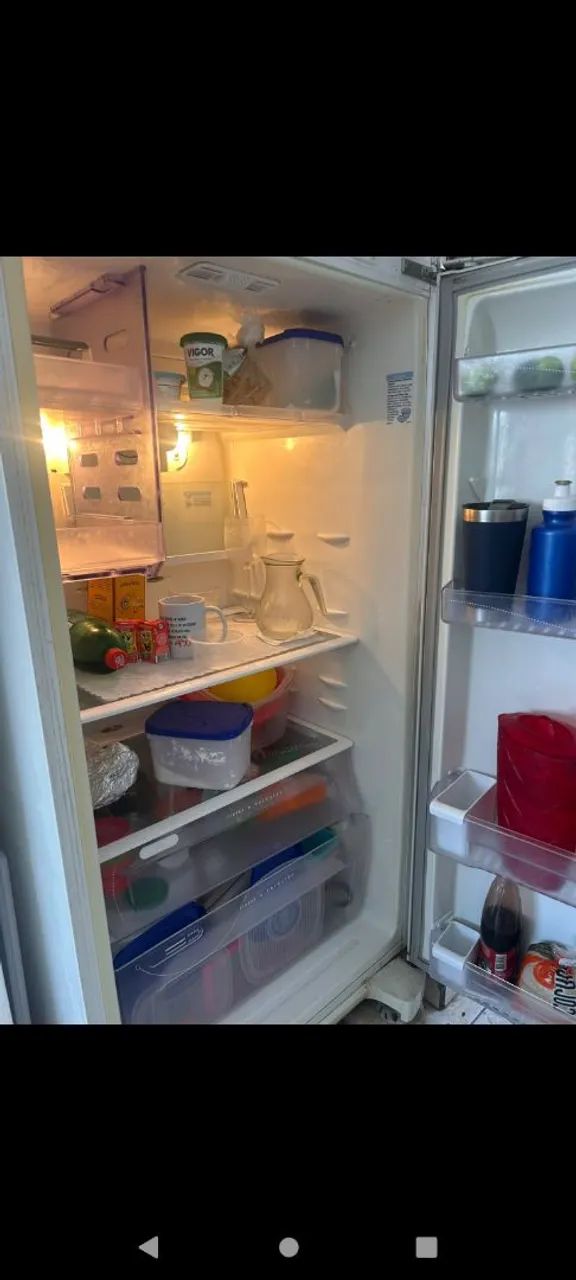 Guarda roupa, geladeira e sofá  - Foto 2