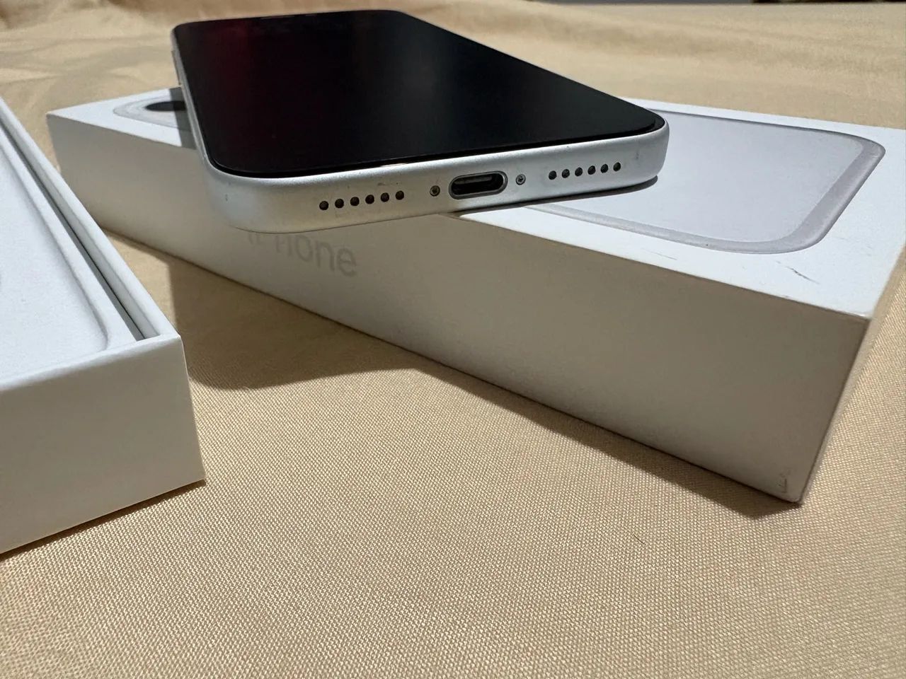 iPhone 17 Pro Max 256GB Branco  - Foto 5