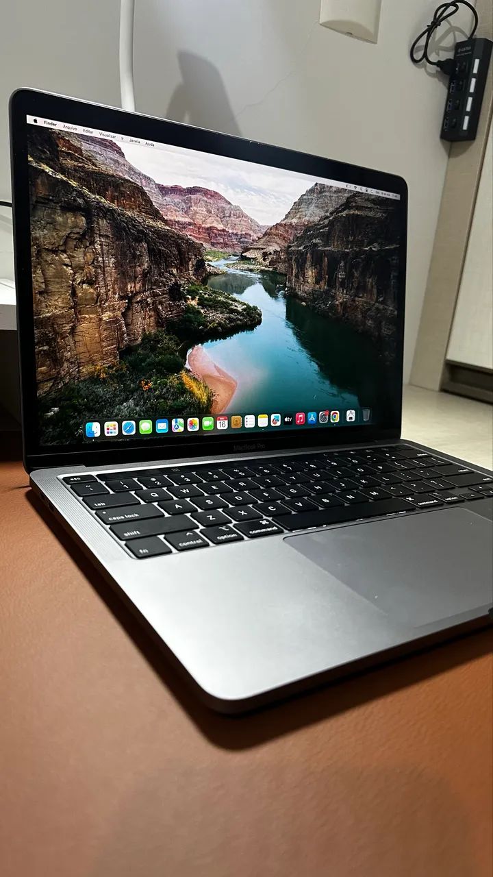 MacBook Pro 2020 com Touch Bar - Notebooks - Ituporanga 1502678498