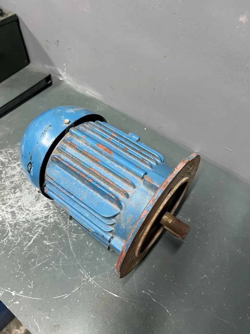 Motor Elétrico WEG W22 - 1,5 CV - Trifásico 220/380V - Foto 2