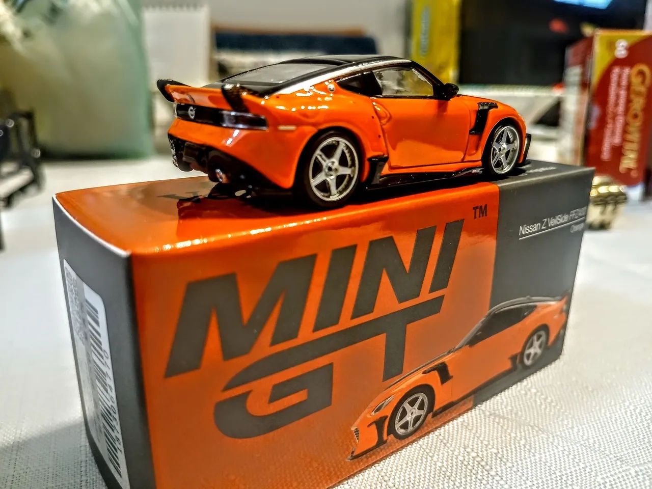 Mini GT Nissan Z Veilside FFZ400 1/64 - Hobbies e coleções