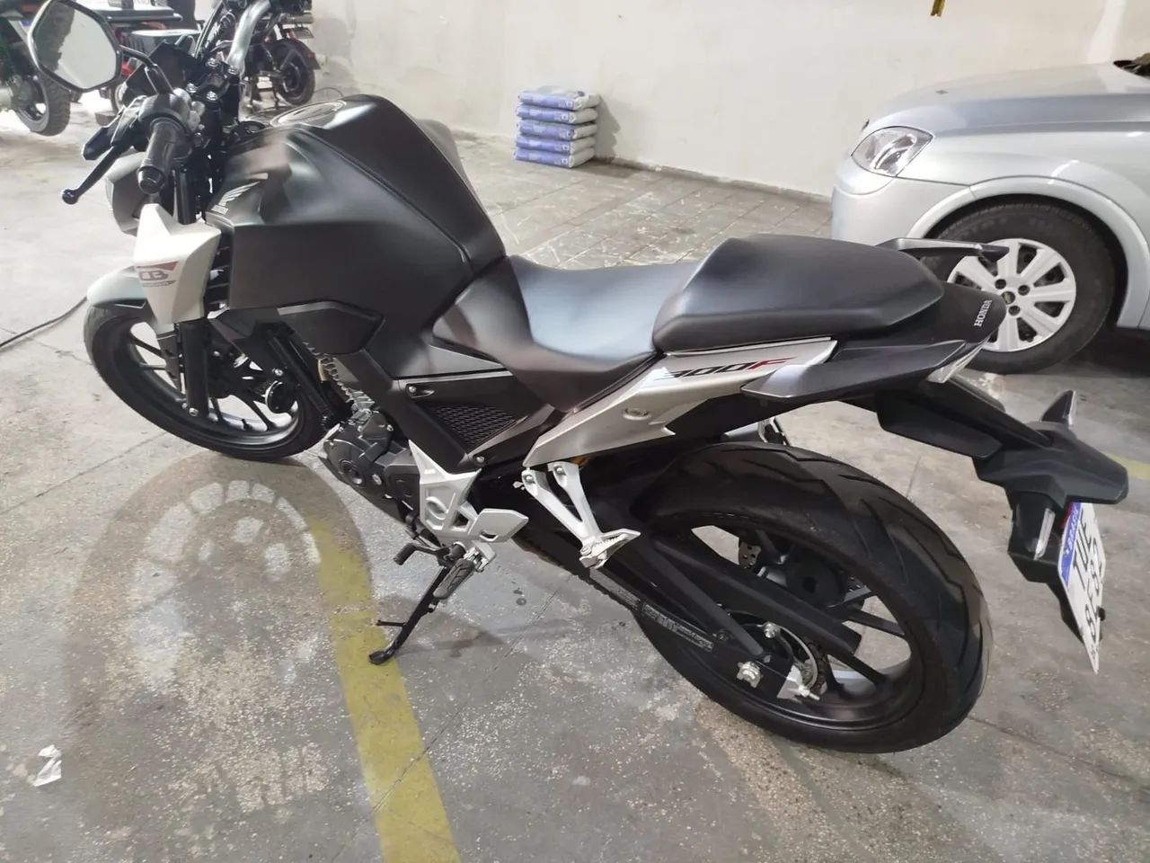 Cb 300f 2026 - Foto 4