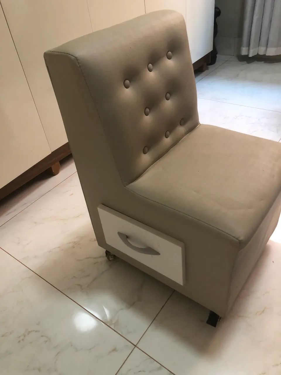 Cadeira para manicure 