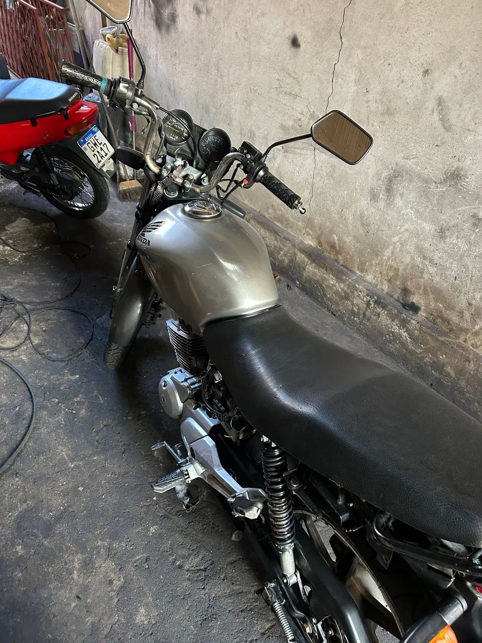 Titan 150 Sport - Foto 2